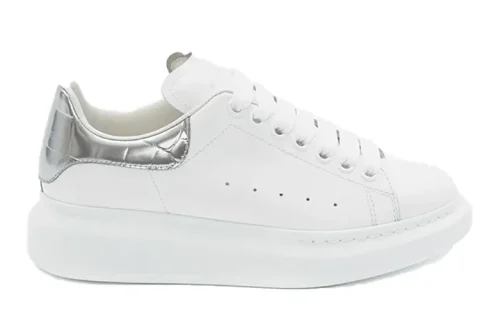 Alexander McQueen Oversized Sneakers Wit-Zilver