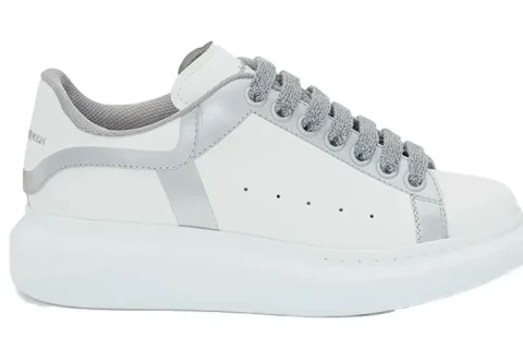 Alexander McQueen Oversized Sneakers Wit-Zilver
