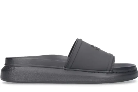 Alexander McQueen Hybride Oversized Signature Slippers Zwart
