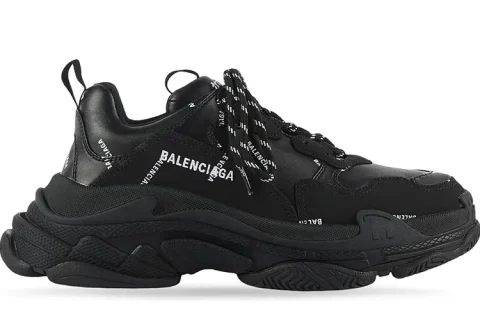 Balenciaga Triple S Allover Logo Zwart