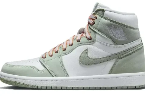 Nike Air Jordan 1 High Seafoam Sneakers