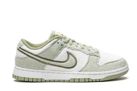 Nike Dunk Low SE Honeydew Sneakers