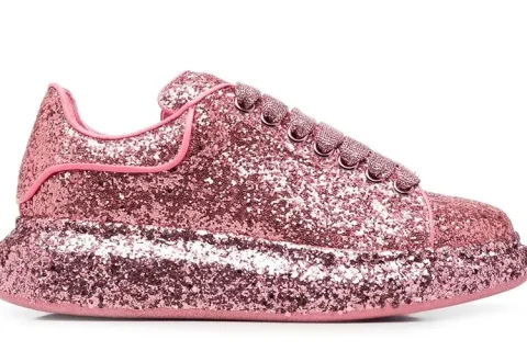 Alexander McQueen Oversized Kinder Sneakers Pink Glitter Alexander McQueen Oversized Kinder Sneakers Pink Glitter