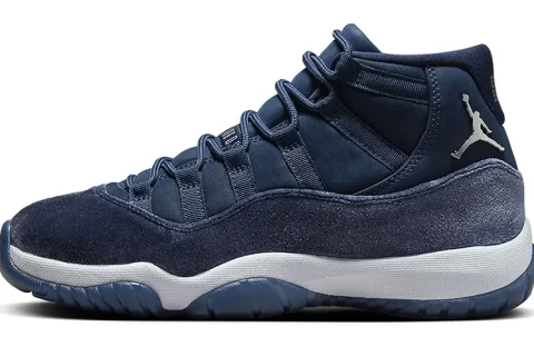 Nike Air Jordan 11 Retro Velvet Sneakers Midnight Navy