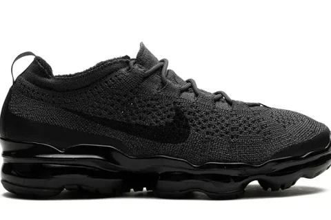 Nike Air Vapormax 2023 Flyknit Triple Black Sneakers