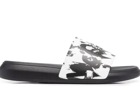 Alexander McQueen Graffiti Slippers Zwart-Wit