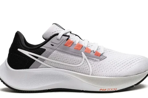 Nike Air Zoom Pegasus 38 Sneakers Wit-Zwart