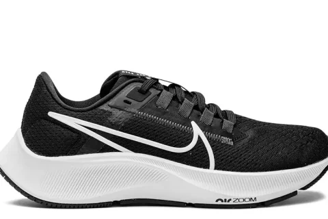 Nike Air Zoom Pegasus 38 Sneakers Zwart-Wit