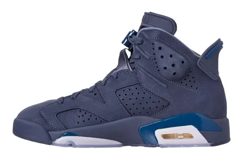 Nike Air Jordan 6 Retro ''Diffused Blue'' Sneakers