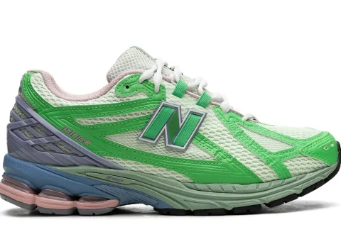 New Balance 1906R Sneakers Ice Blue Melon Water