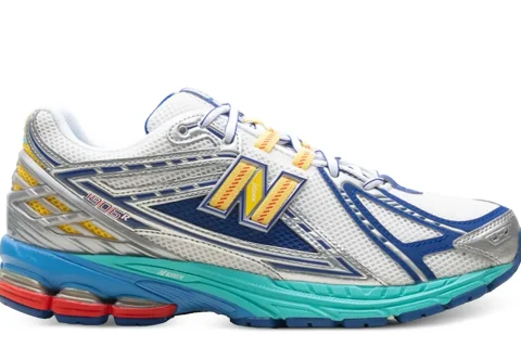 New Balance 1906R Sneakers Moon Sign