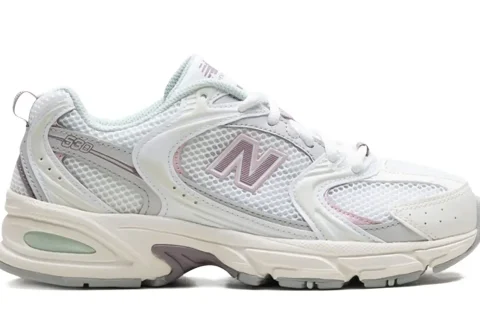 New Balance 530 Sea Salt-Ice Wine Sneakers