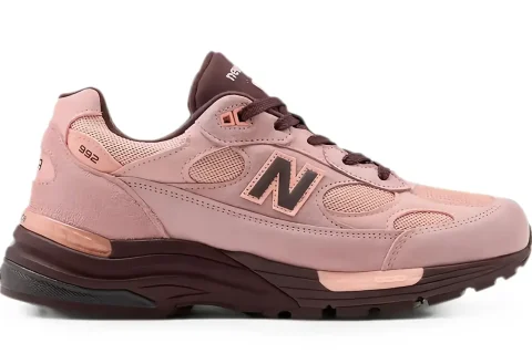 New Balance 992 Made In USA ''Pink Chalk'' Sneakers