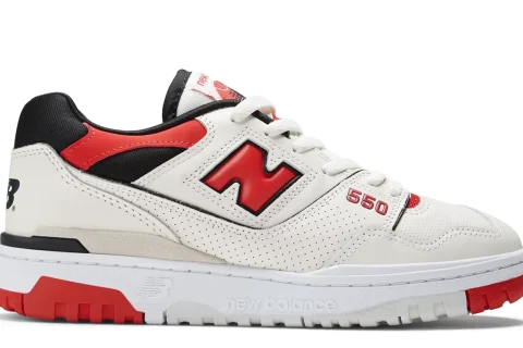 New Balance 550 Premium "Sea salt true red black" Heren schoenen