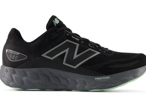 New Balance Fresh Foam 680 v8 Waterproof "Black castlerock lab green" Dames schoenen