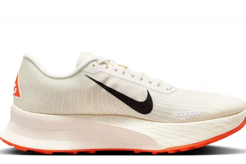 Nike ACG Ultrafly Trail "Sail Wit Safety Orange Zwart" Schoenen