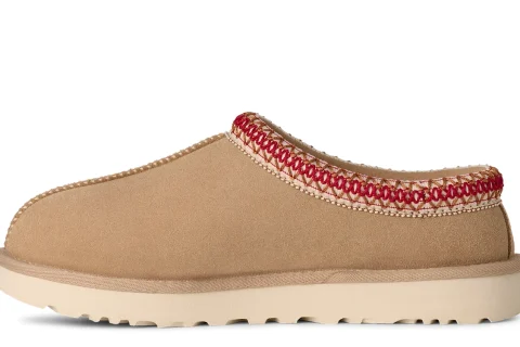UGG Tasman II "Sand Dark Cherry" Dames schoenen UGG Tasman II "Sand Dark Cherry" Dames schoenen