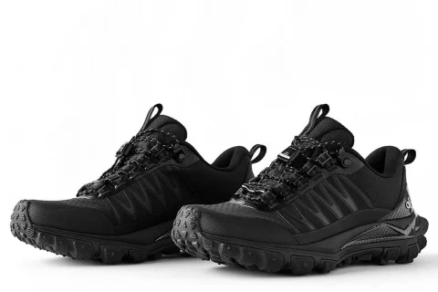 Alo Trail - Black "Black" Dames schoenen