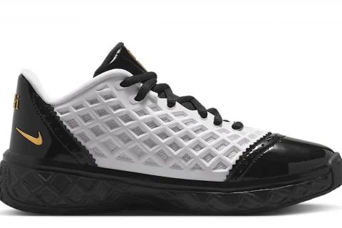 Nike Kobe 3 Low Protro "Wit Zwart Metallic Gold" Schoenen