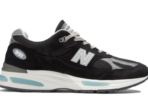 New Balance Made in UK 991v2 "Black smoked pearl silver" Schoenen