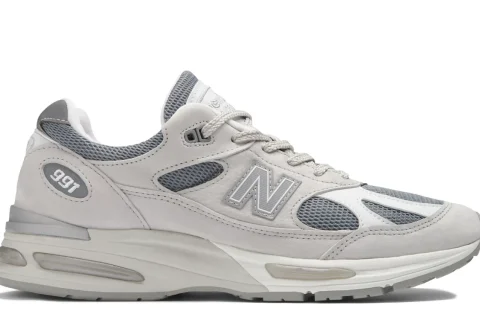 New Balance Made in UK 991v2 "Nimbus cloud cool grey silver" Schoenen
