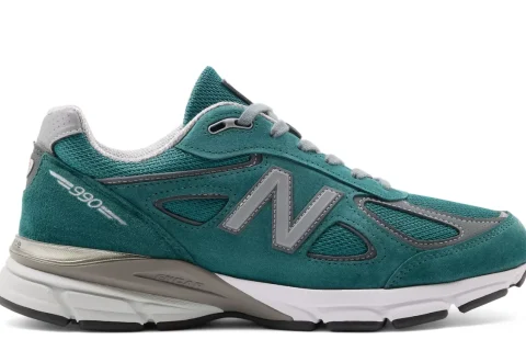 New Balance Made in USA 990v4 "Vintage teal grey white" Schoenen