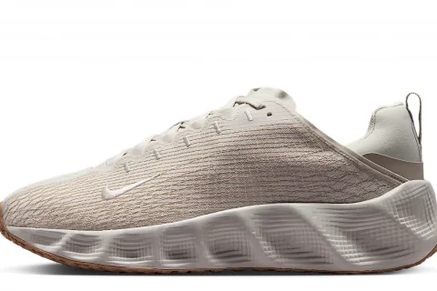 Nike Ava Rover Premium "Light Bone Gum Light Brown Desert Khaki Light Orewood Brown" Heren schoenen
