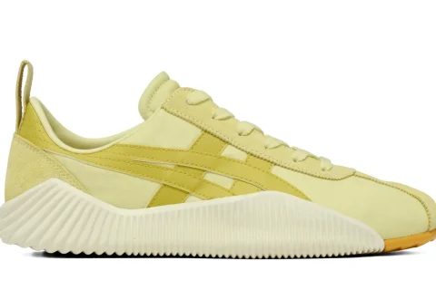 Onitsuka Tiger Acromount "WHEAT YELLOW MUSTARD" Schoenen